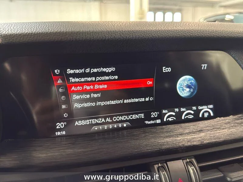 Alfa Romeo Stelvio Stelvio 2.2 t B-Tech Q4 190cv auto- Gruppo Diba