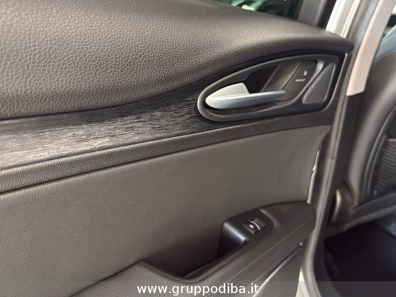 Alfa Romeo Stelvio Stelvio 2.2 t B-Tech Q4 190cv auto- Gruppo Diba