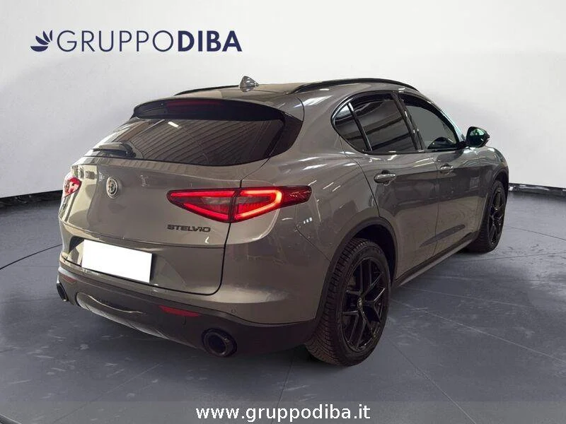 Alfa Romeo Stelvio Stelvio 2.2 t B-Tech Q4 190cv auto- Gruppo Diba